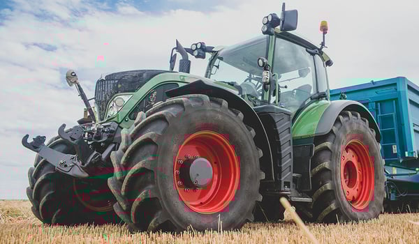 Pneumatici agricoli: 4 consigli indispensabili per fare la scelta giusta