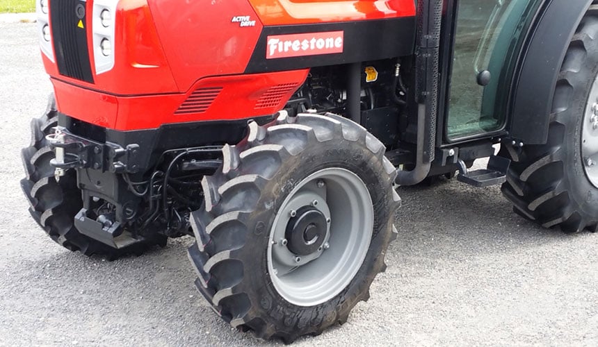 Pneumatici per vigneti R4000 di Firestone