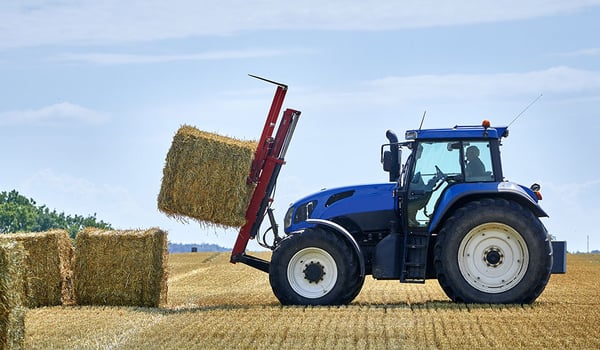 Qual è l’impatto del caricatore frontale sui pneumatici agricoli