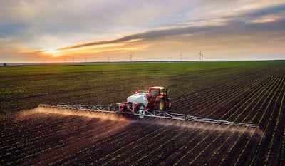 Pneumatico stretto con cintura in acciaio ideale per la nebulizzazione