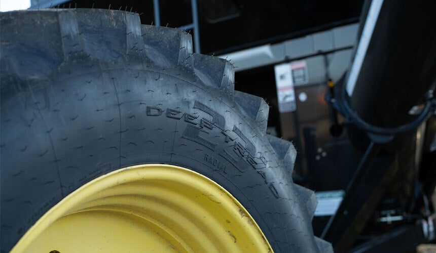 Pneumatico Firestone Radial Deep Tread 23